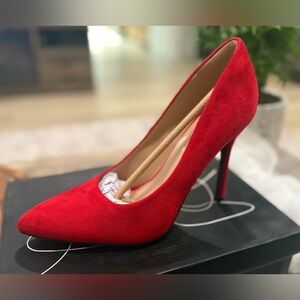 Elegant Red Suede Women's Pumps